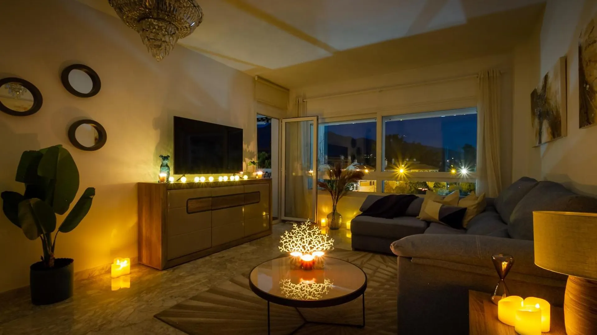 Marbella Banus Suites - Banus Playa Rocio Direct Beach Access Complex 0*,  Spain