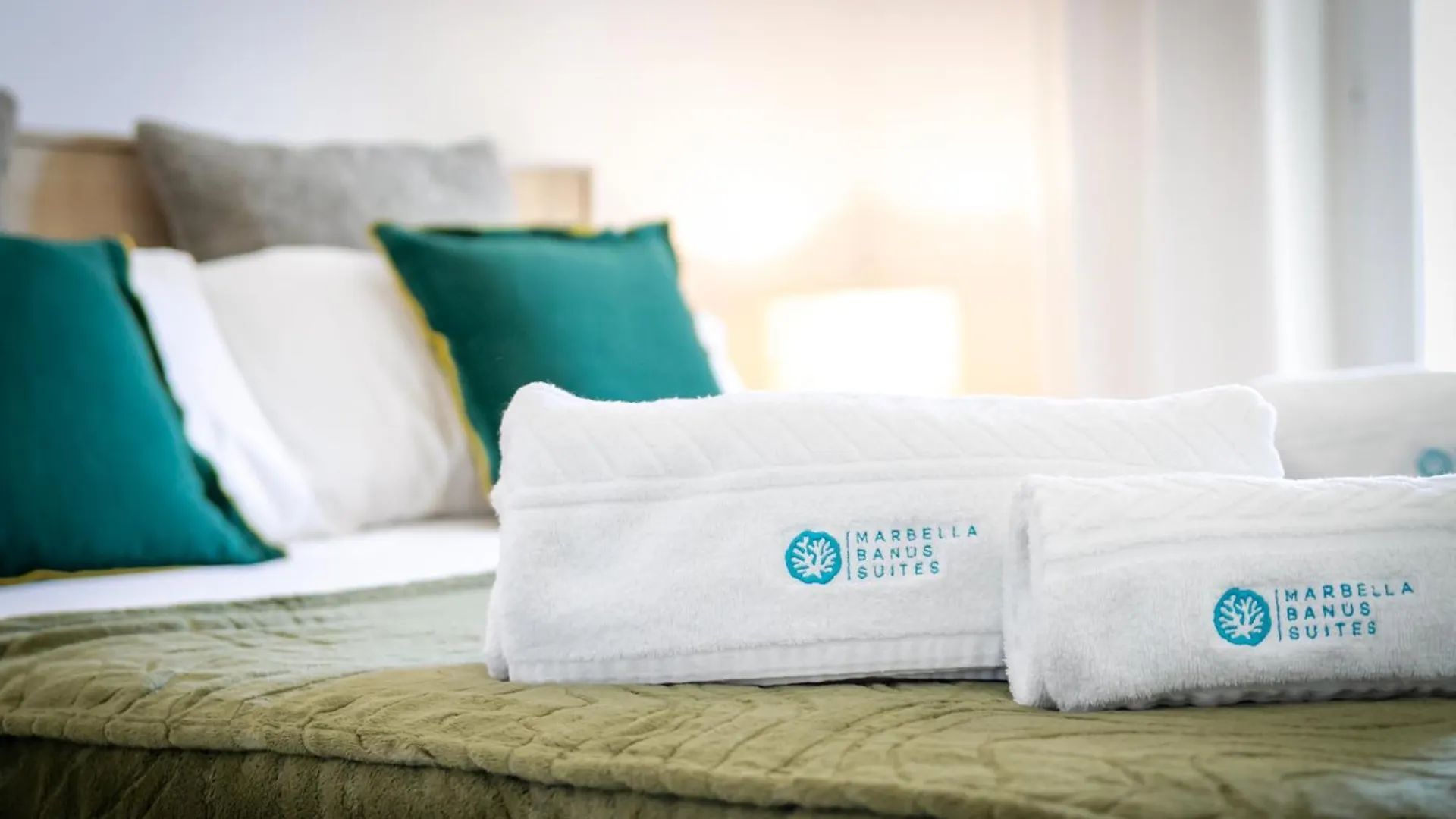 Marbella Banus Suites - Banus Playa Rocio Direct Beach Access Complex 0*,
